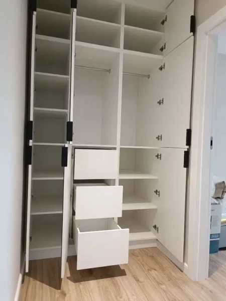 meble-na-zamowienie-171