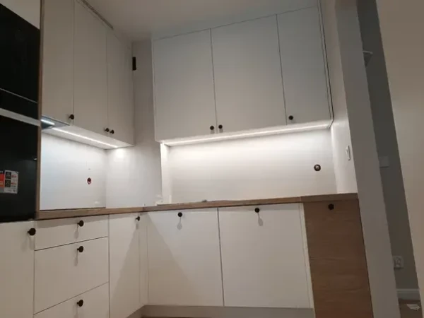 meble-na-zamowienie-275